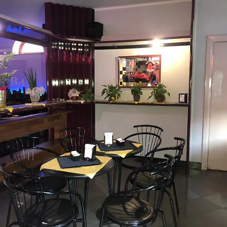 Bar 3* Uta