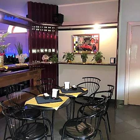 Bar Bed & Breakfast 3*