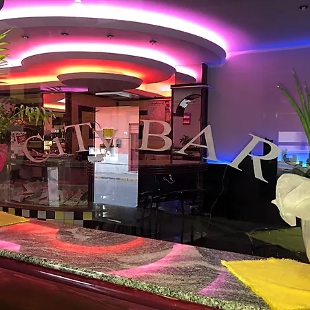 Bar Bed & Breakfast 3*