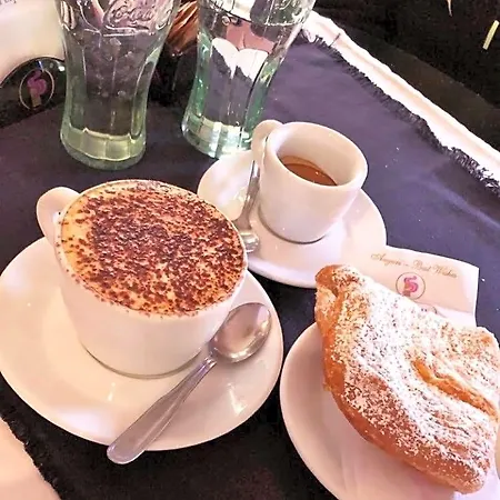 Bed & Breakfast Bar 3*