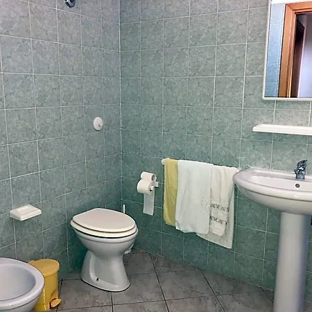 Bed and Breakfast Bar